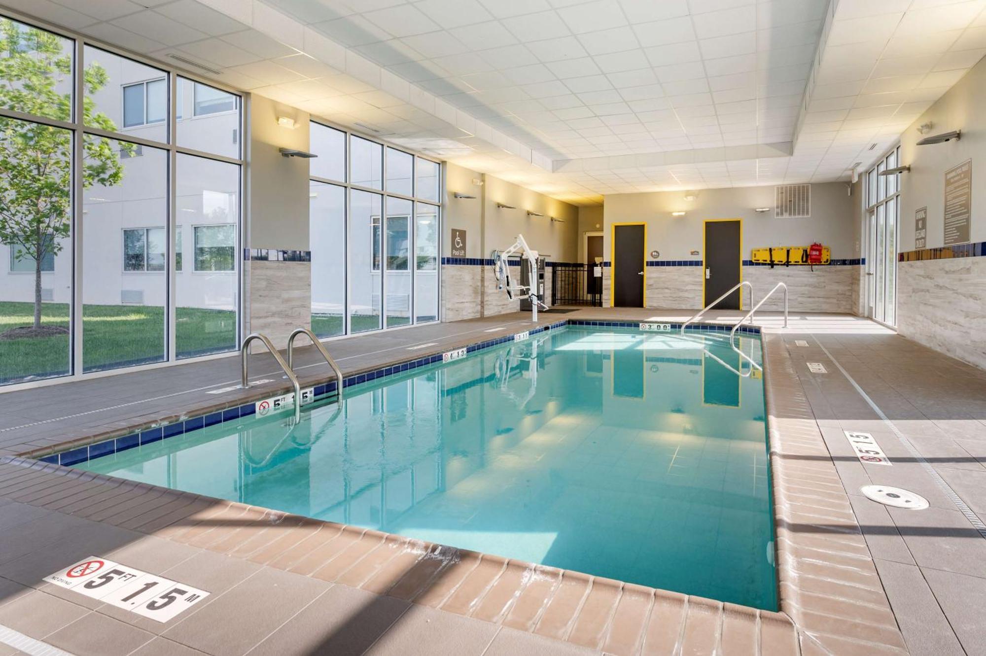 Glo Best Western Lexington Exterior photo